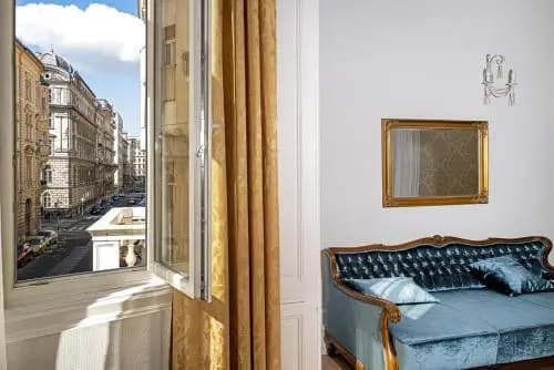 Bella DeLux Apartment - photo 8