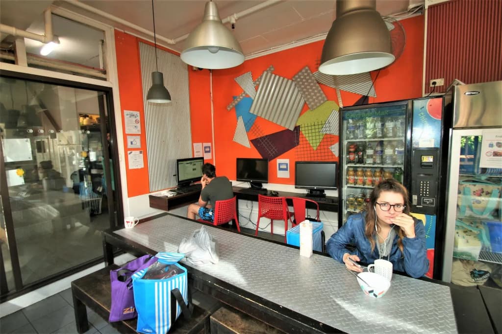 Original Backpackers - photo 18