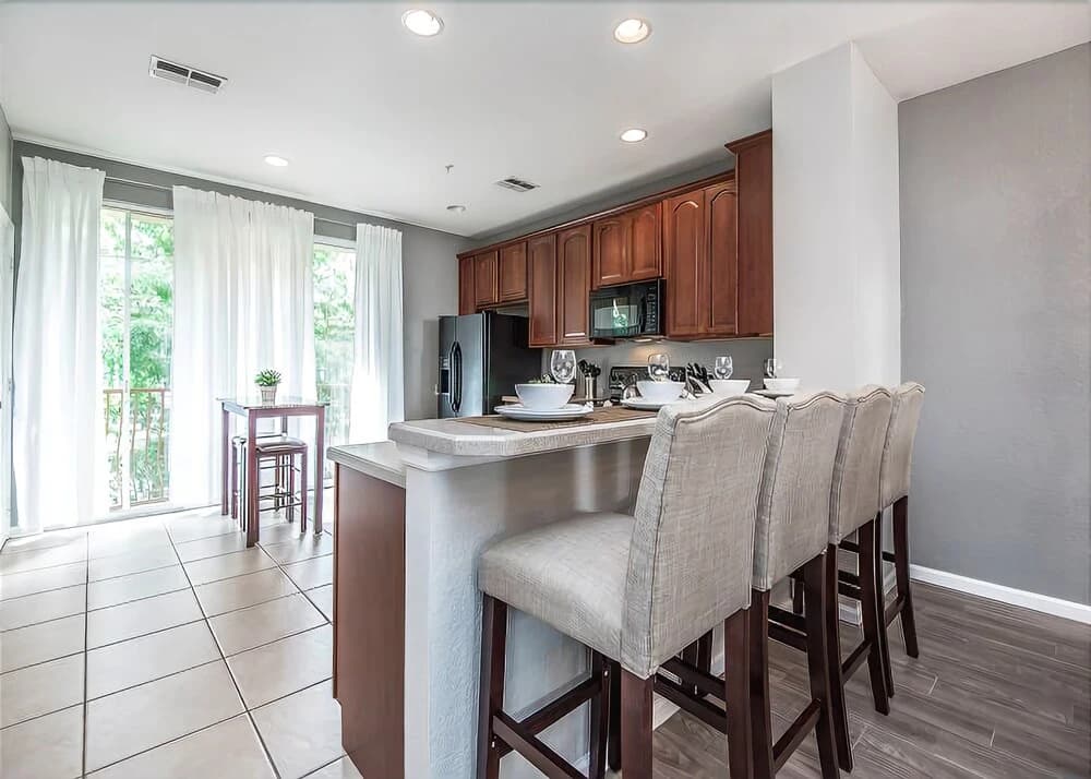 Updated Townhome, Near Conv Ctr, Universal & I-dr - photo 20