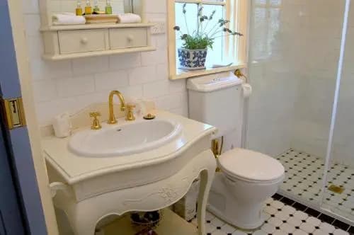 The Chalet Guesthouse And Studio - photo 16