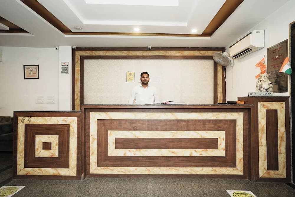 Hotel Peridot Near IGI Delhi Airport - photo 18
