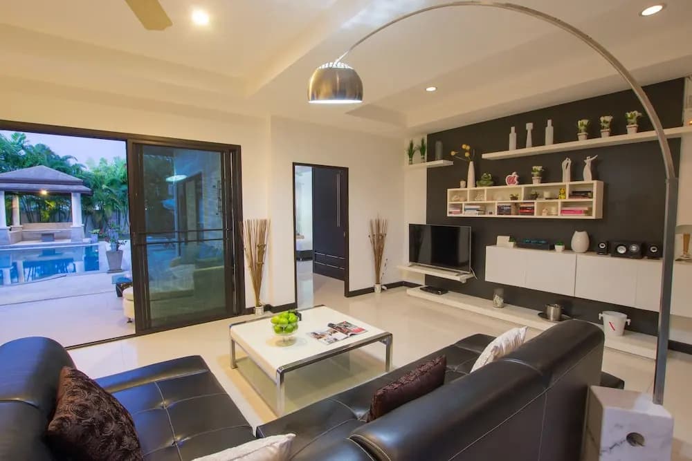 Boutique 3BR Pool Villa White Cove Rawai - photo 1