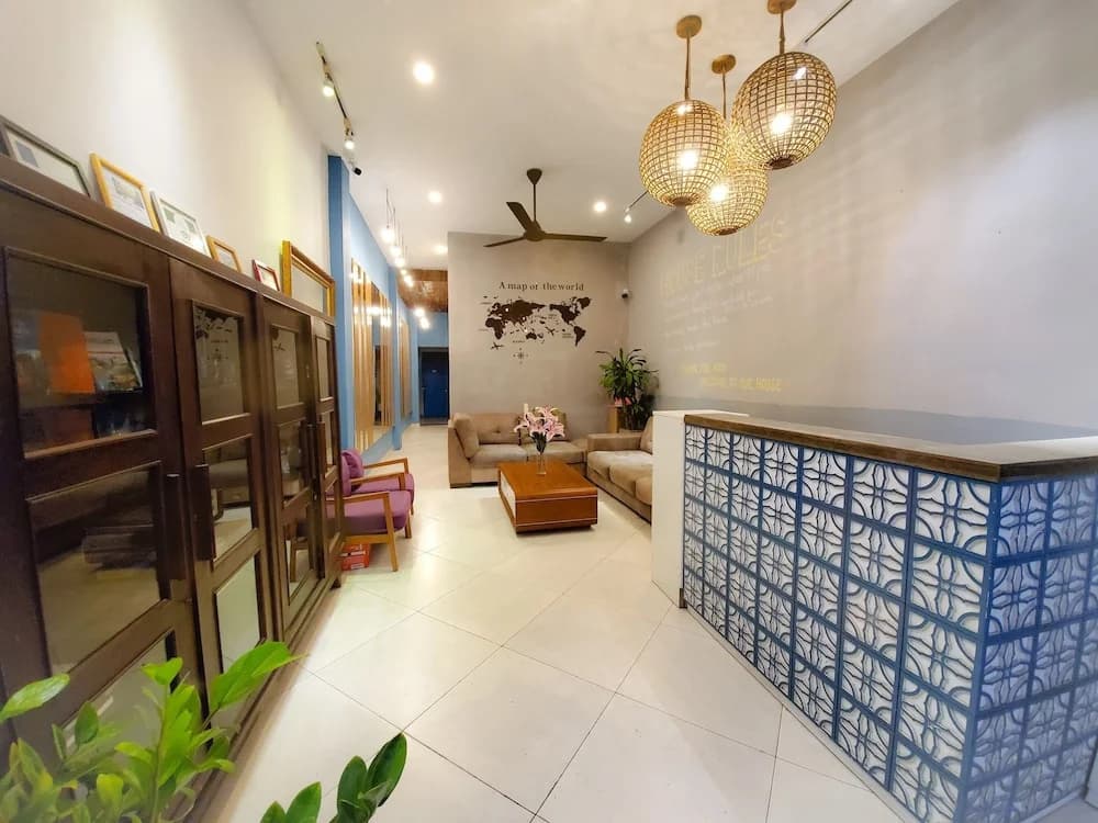 Town House SG - photo 2