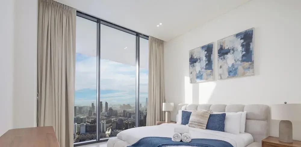 LUX  The Phantom Sky Pool Suite - photo 4
