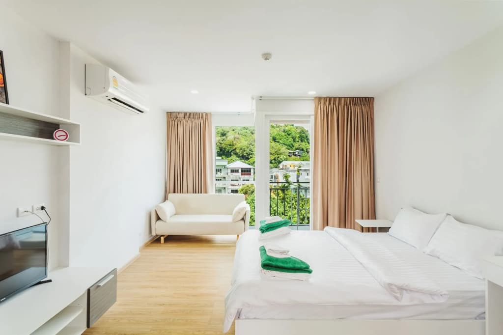 Condo in Kata in Ozone - Unit A606 - photo 7