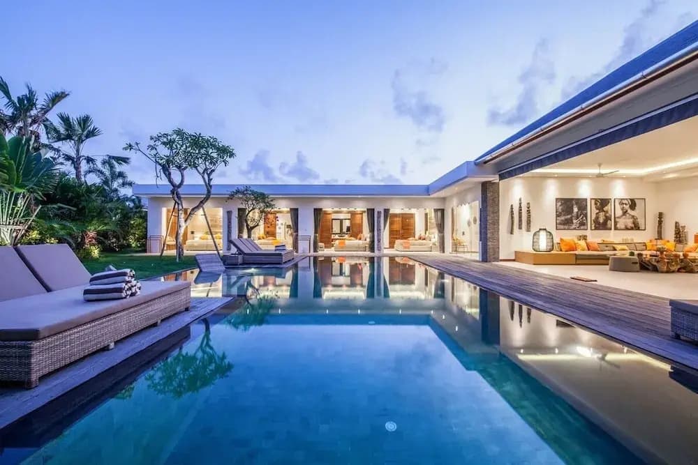 Splendid 6BR Villa, Just 400m to Finns Beach - photo 2