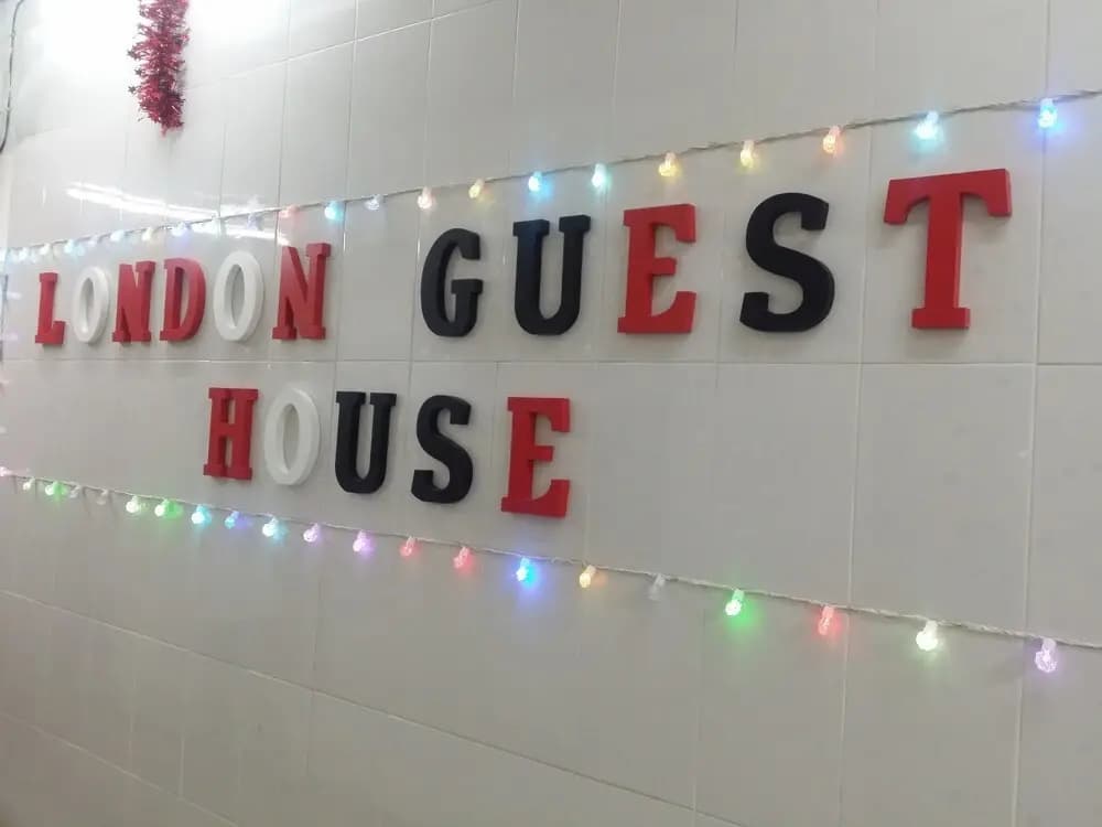 London Guest House - photo 1