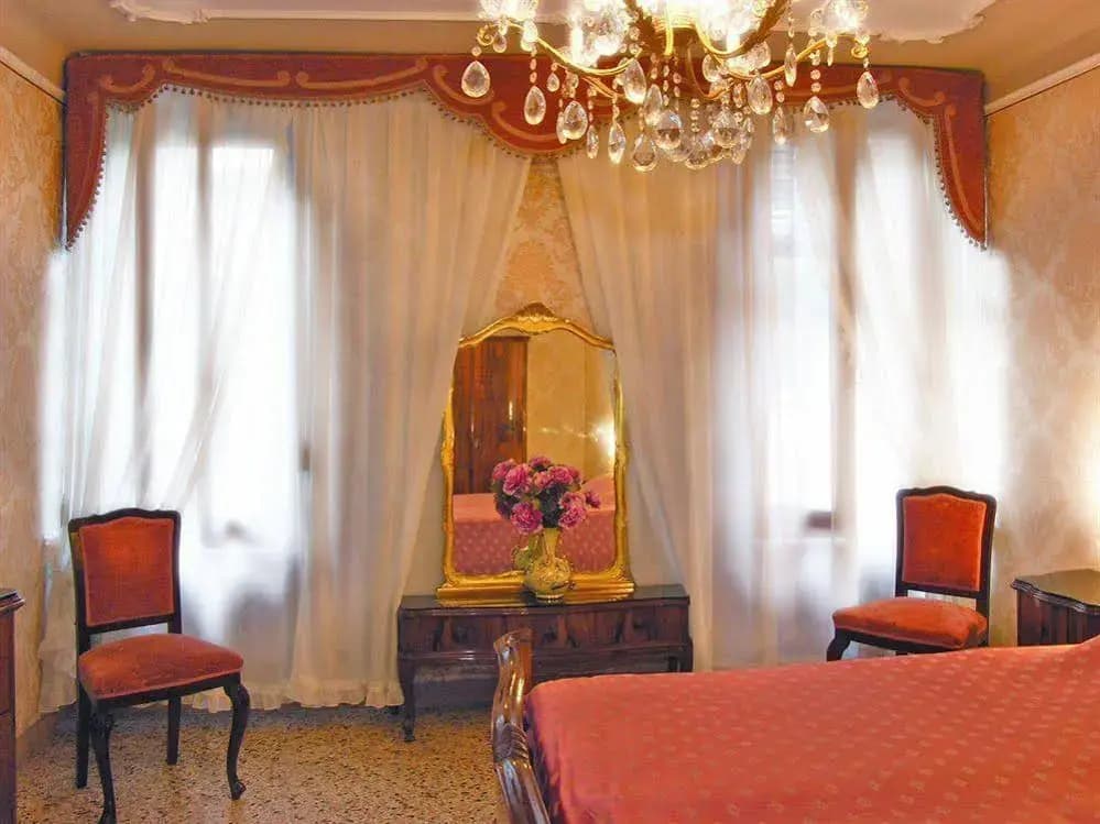 Classic Venice House - photo 3
