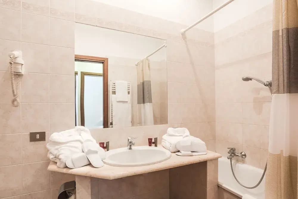 Hotel San Bernardo - photo 9