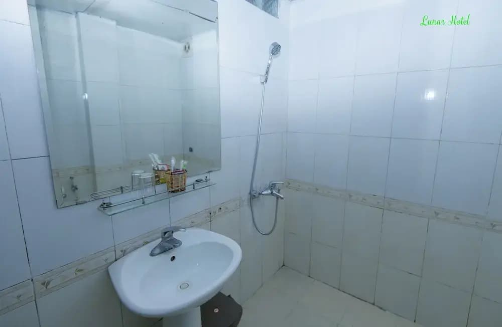 Lunar Hotel - photo 9