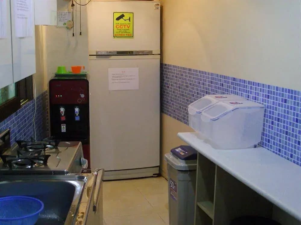CW Residence - photo 14