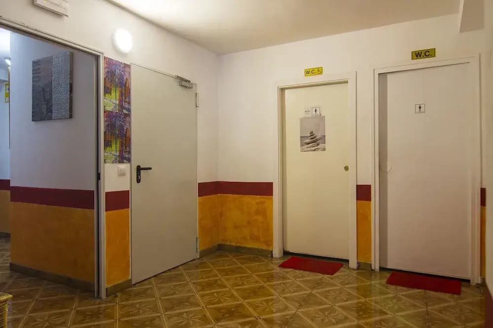 Go BCN Hi Sants - Hostel - photo 11