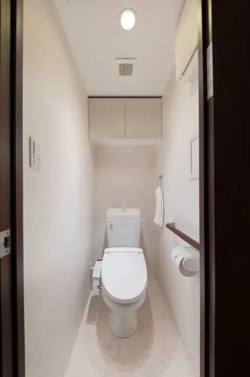 A&M House Enmachi Station - photo 9