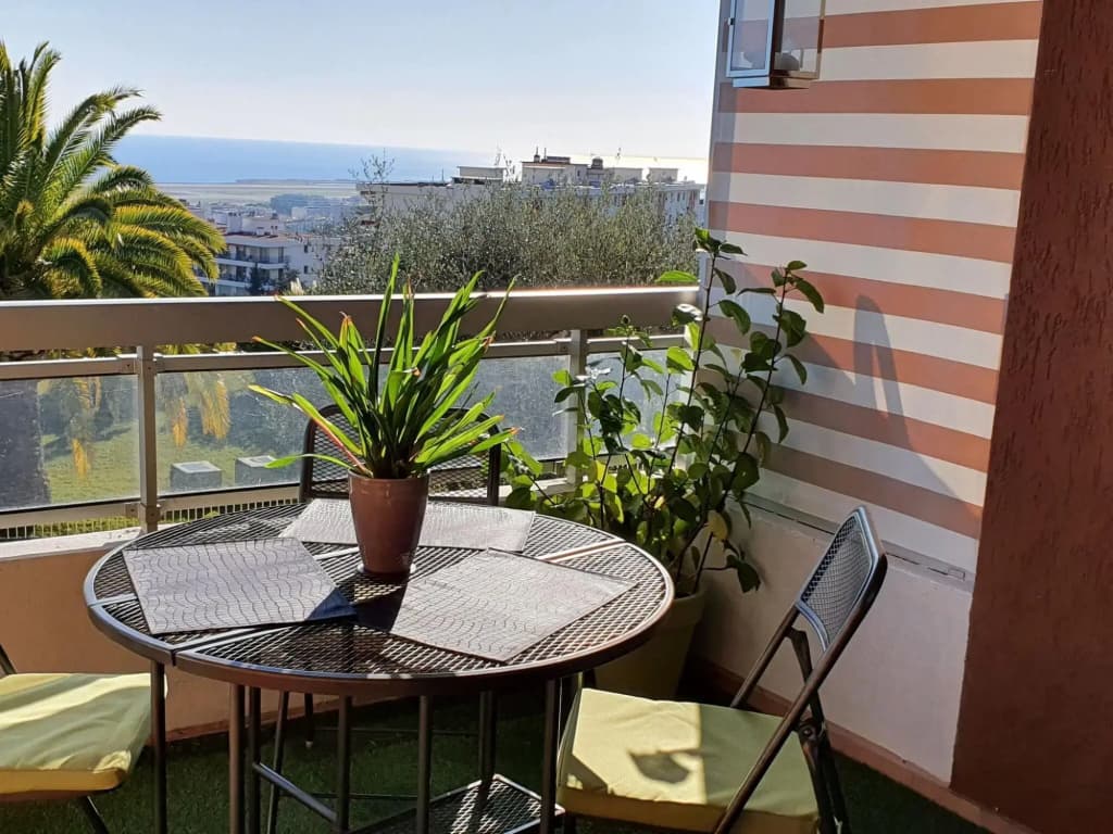 Classy Apartment in Nice with pool and private parking place - photo 13