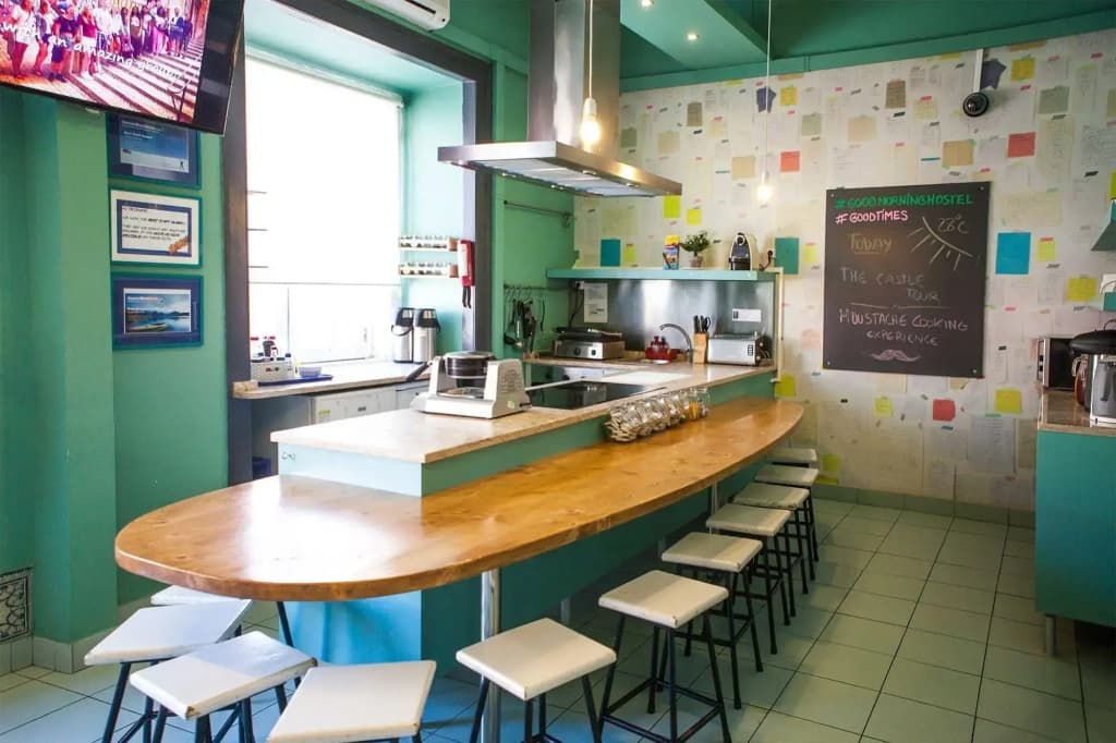 Goodmorning Solo Traveller Hostel - photo 11