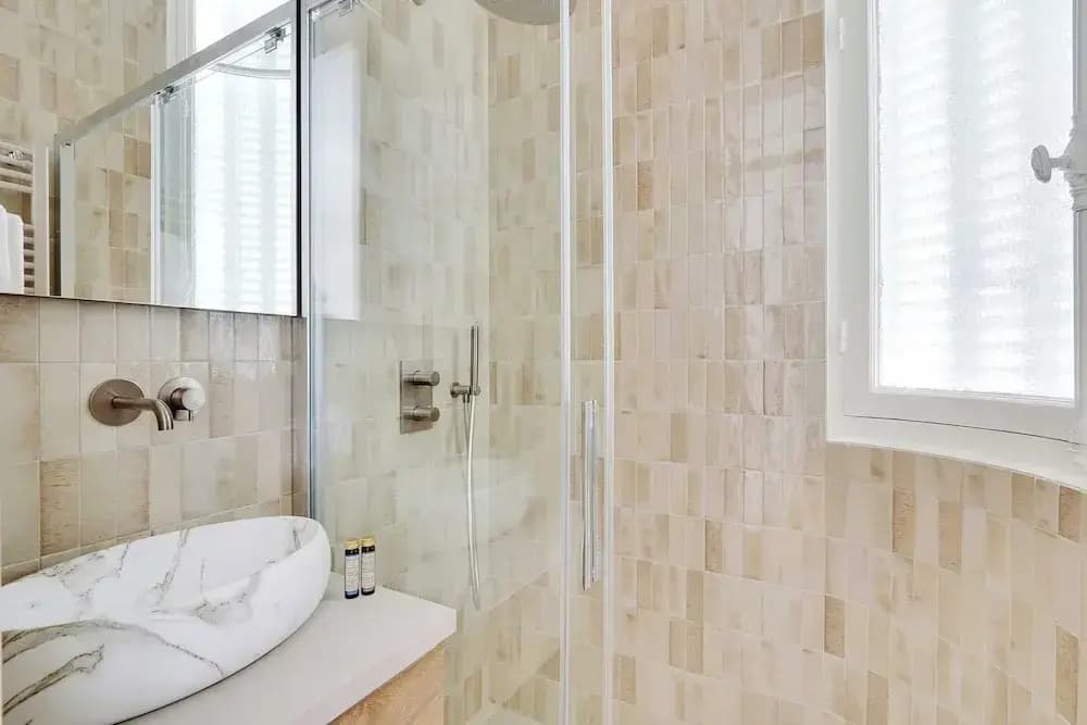 Luxury Apt With AC - 4bd/8p - Etoile/victor Hugo - photo 8