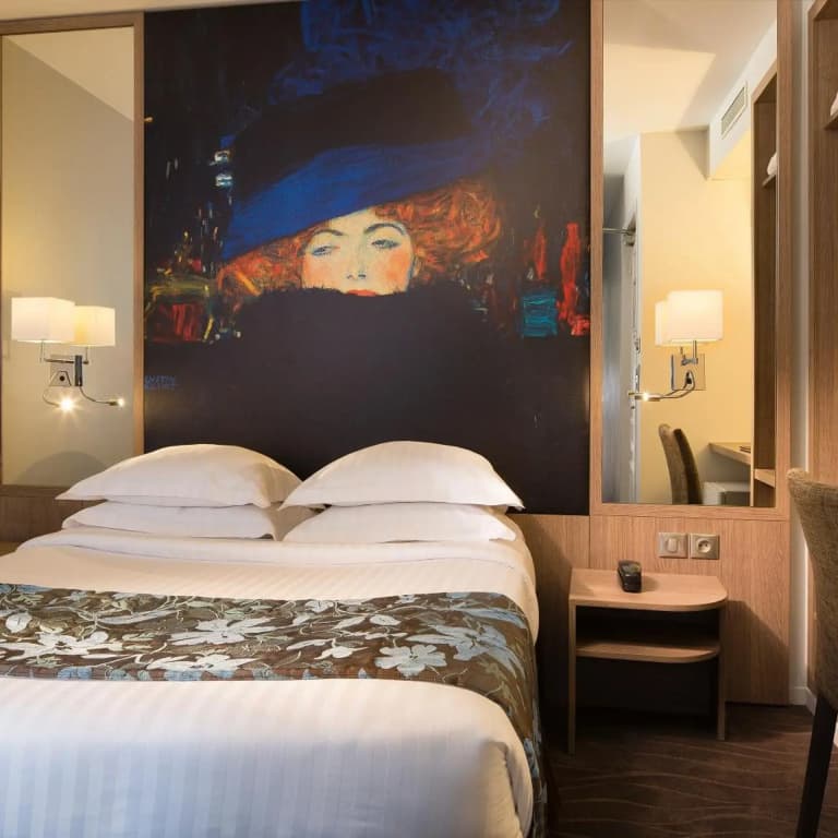 Hotel Turenne Le Marais - photo 25