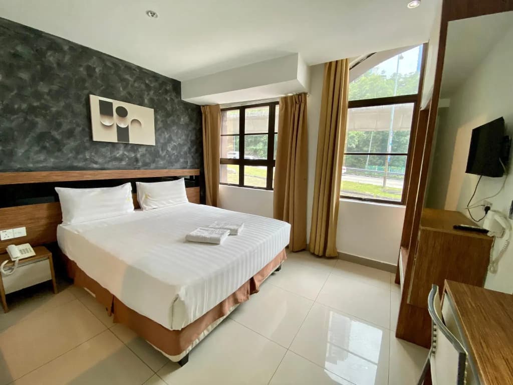 Jin Hotel - photo 5