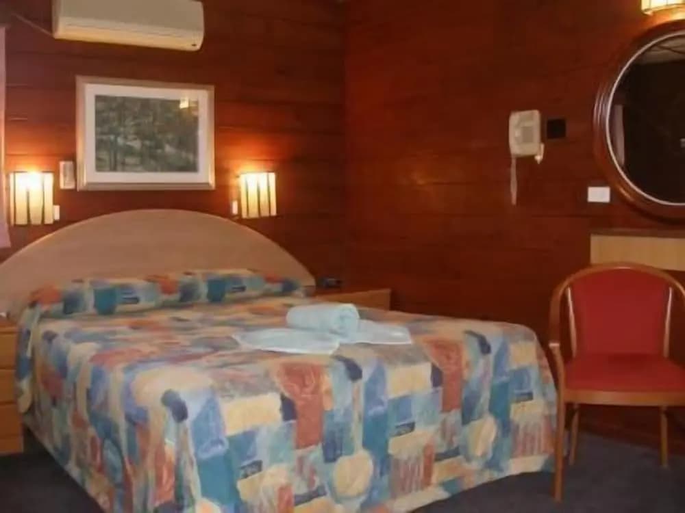 Mount Kuring-Gai Motel - photo 2