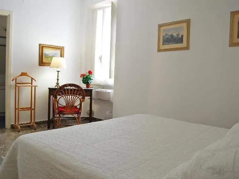 Spanish Steps Panoramic - Two Bedroom - photo 6
