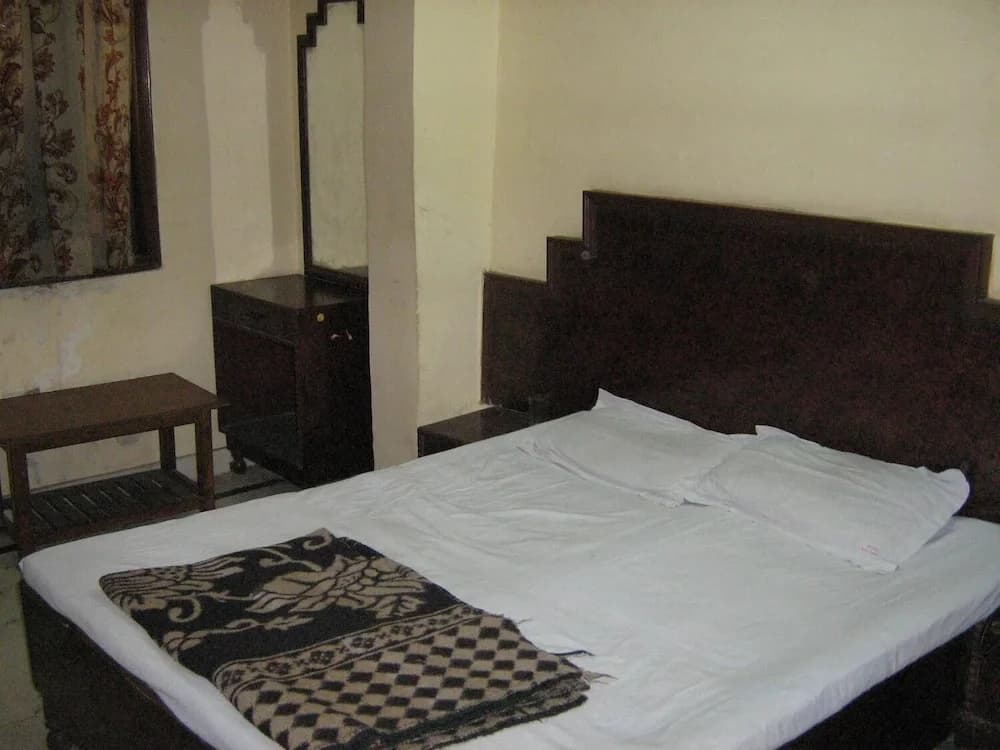Hotel S P - photo 12