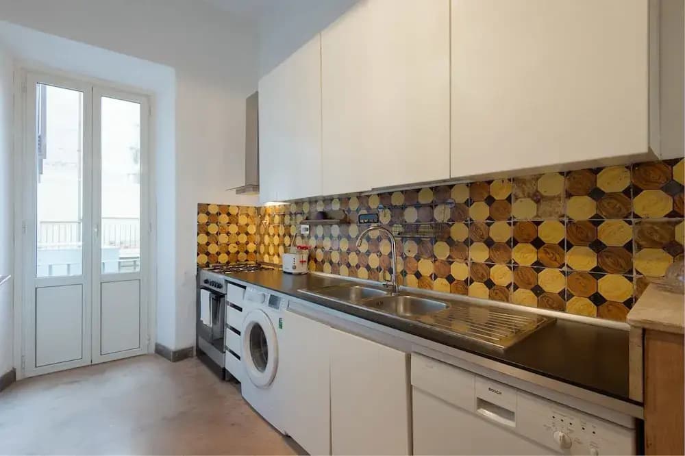 Farnese Stylish Apartment - photo 13