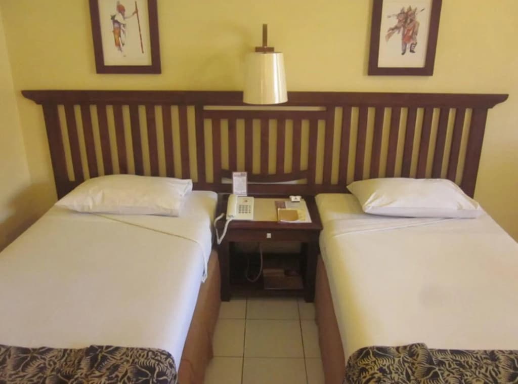 Besakih Beach Hotel - photo 6