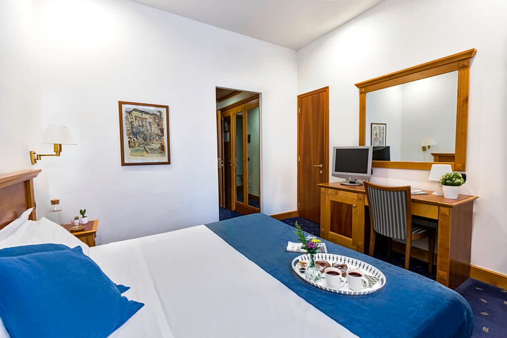Hotel Diplomatic - photo 23