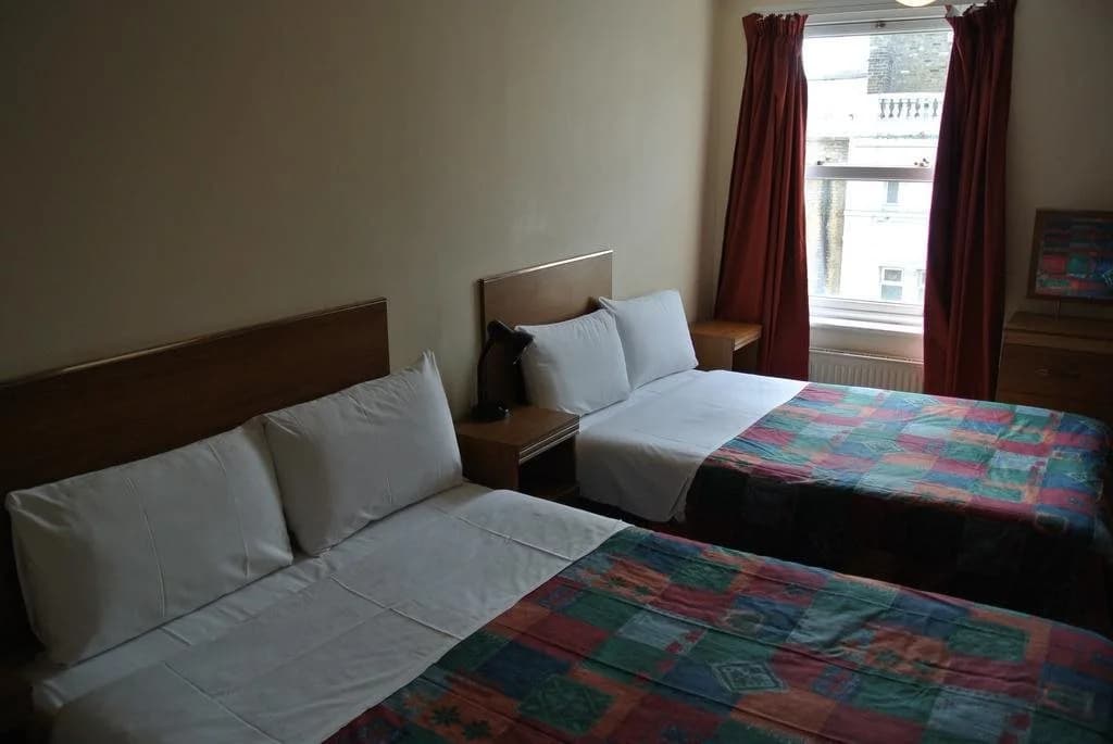 Carlton Hotel - photo 18