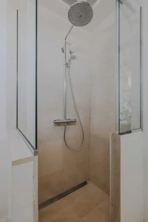 Charming Studio - 2P - Courcelles - photo 6