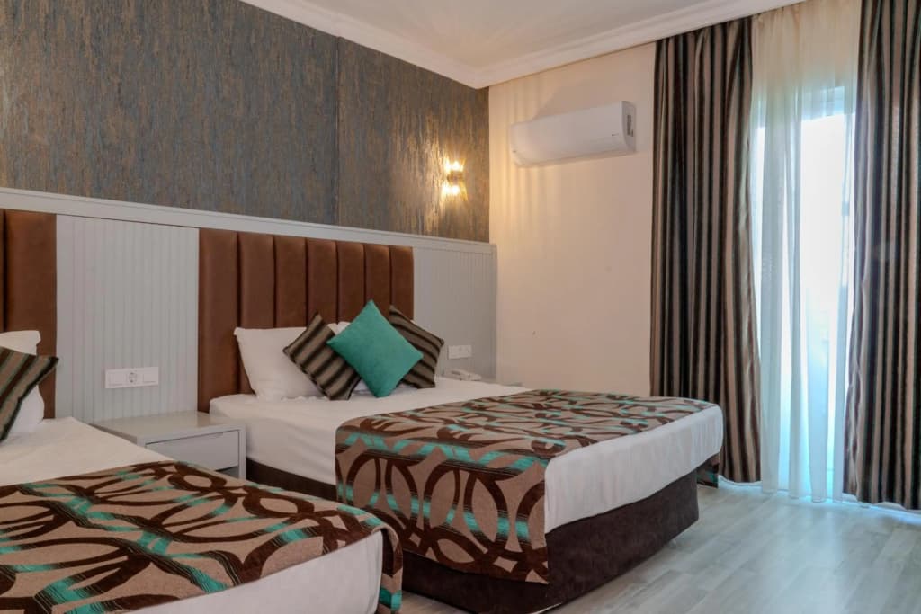 Concordia Celes Hotel - photo 7