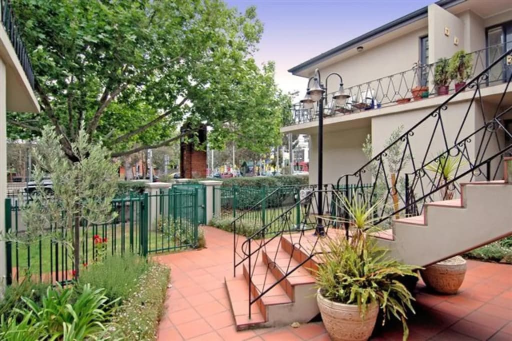 StayCentral - Brunswick Vibe Parkville - photo 16