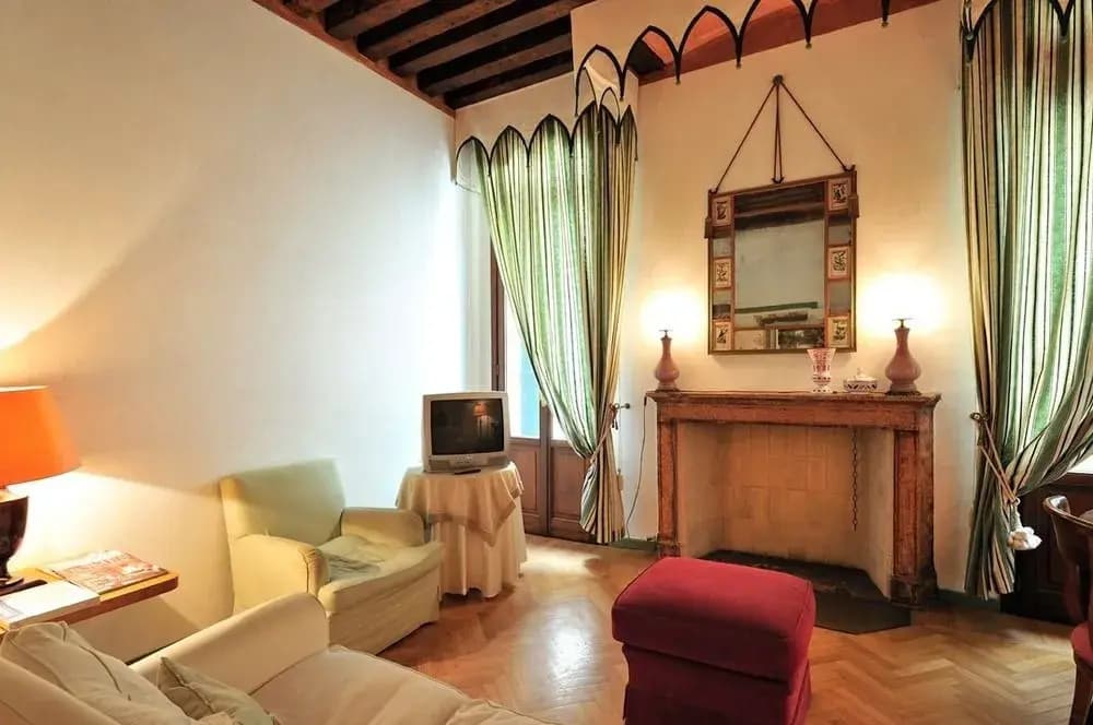 Grimaldi Apartments-San Marco, Castello, Cannaregio e Rialto - photo 9