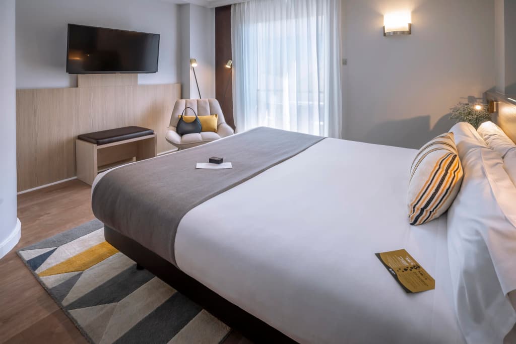 Hotel SERHS Rivoli Rambla - photo 3