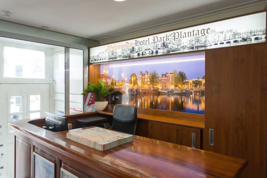 Hotel Park Plantage - photo 2
