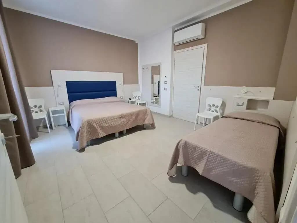 Hotel City 20 - photo 3