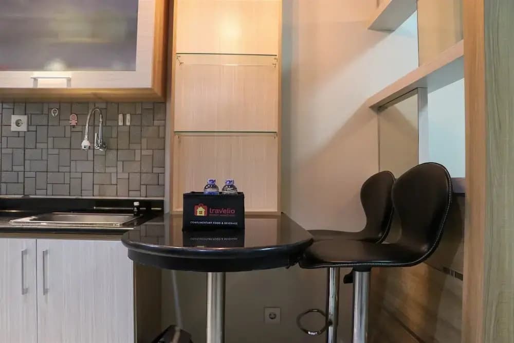 Cozy Studio at Mangga Dua Apartment by Travelio - photo 11