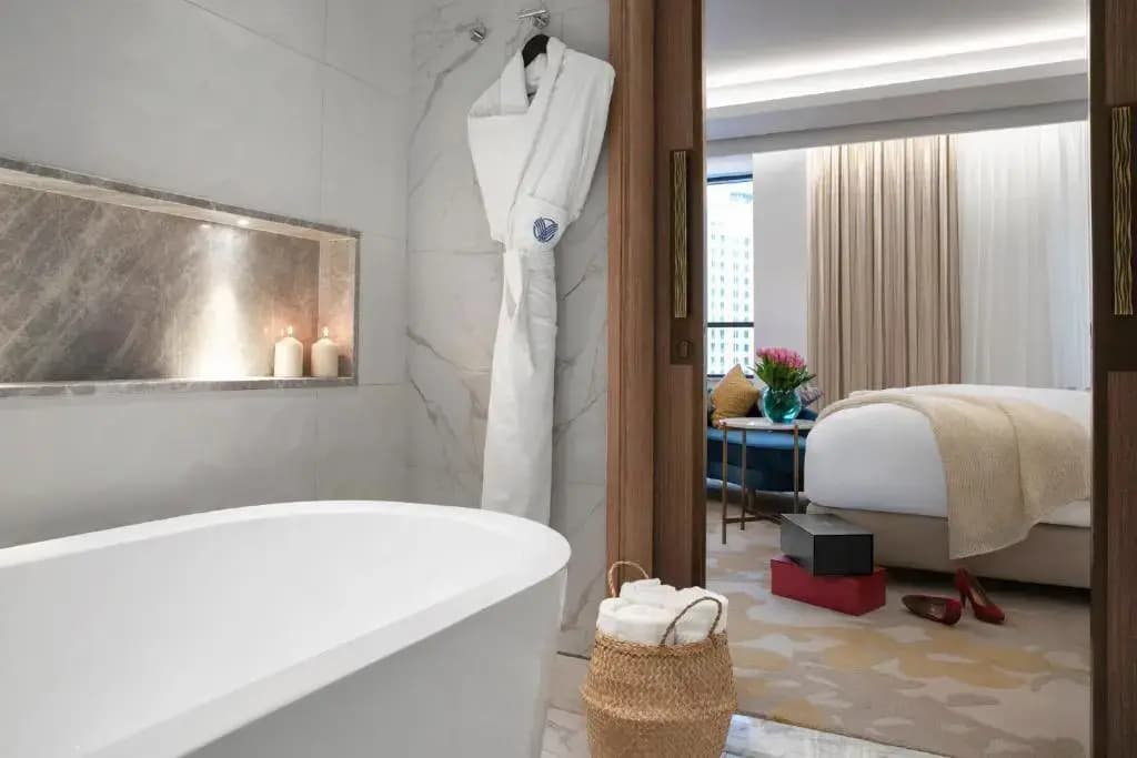 Al Jaddaf Rotana Suite Hotel - photo 17