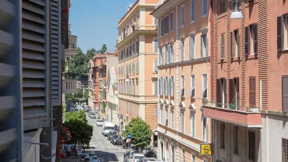 Rental in Rome Marco Aurelio - photo 1