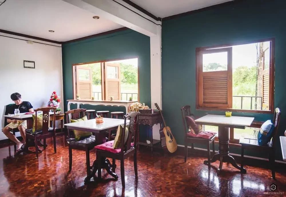 Loam Boutique & Cafe - photo 11