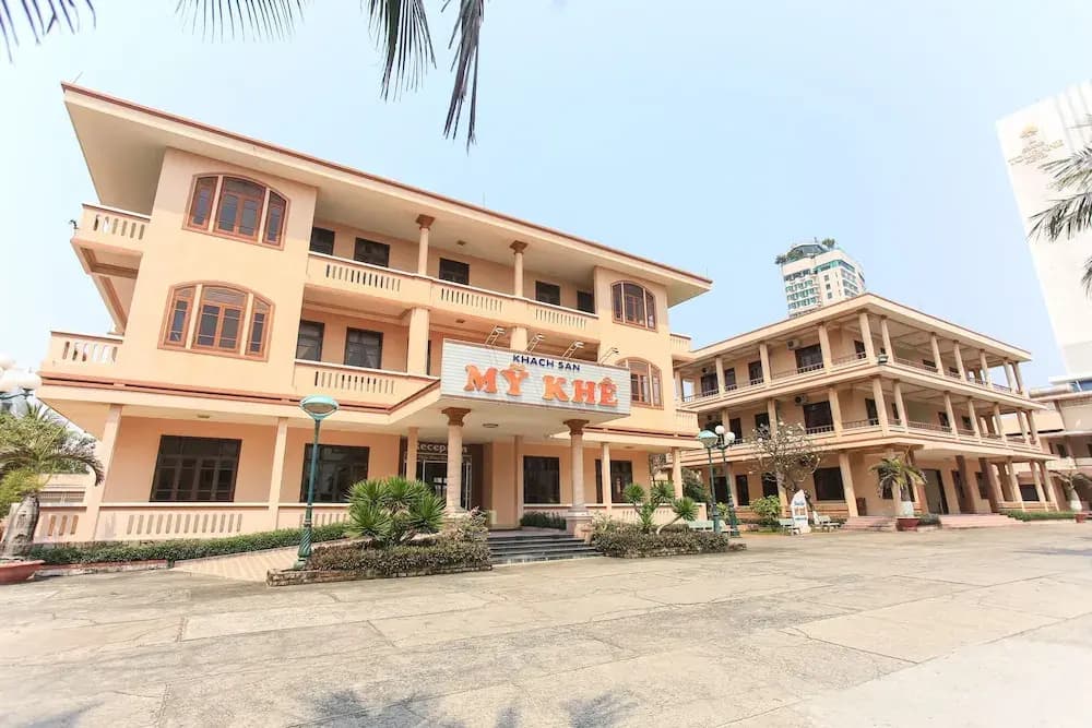 OYO 810 My Khe Hotel - photo 1