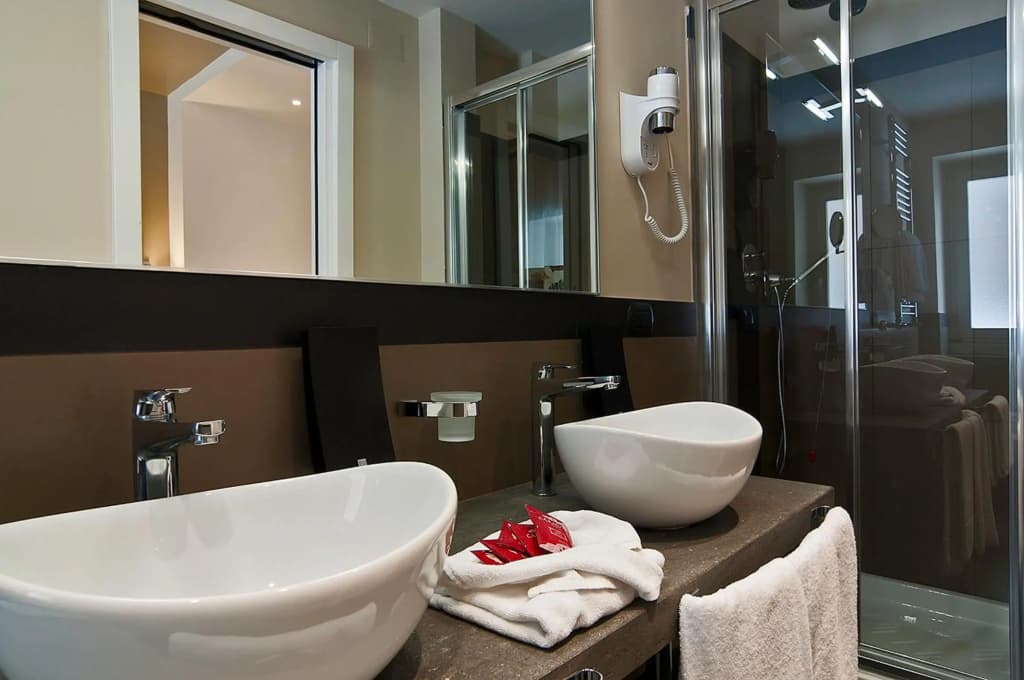 Hotel Caravel - photo 37