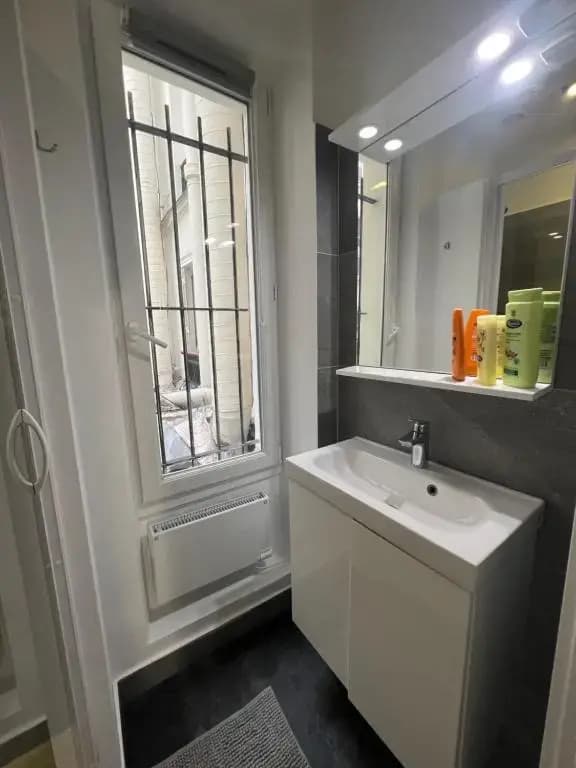 Notre Dame - Stylish Apartment - photo 8