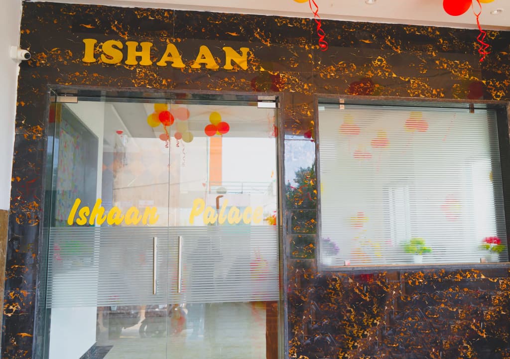 Hotel Ishaan Palace Near IGI Delhi Airport - photo 31
