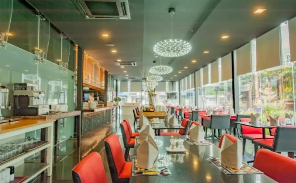 Arize Hotel Sukhumvit - photo 30