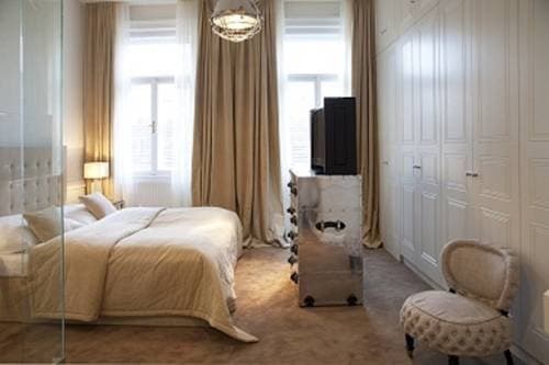 6 Rooms - photo 2