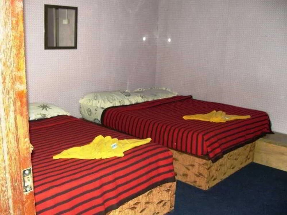 Charlie Langkawi Motel - photo 2