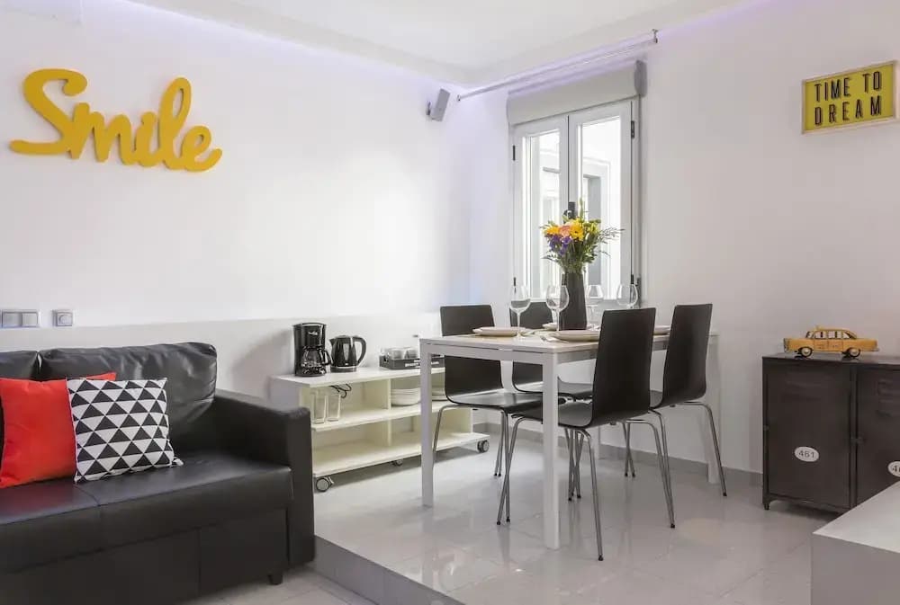 7rooms7 Gran Vía Smile Apartments - photo 4