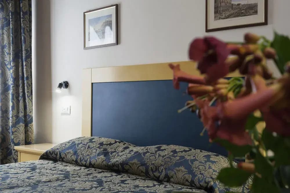 Zaguri Bed and Breakfast - photo 6