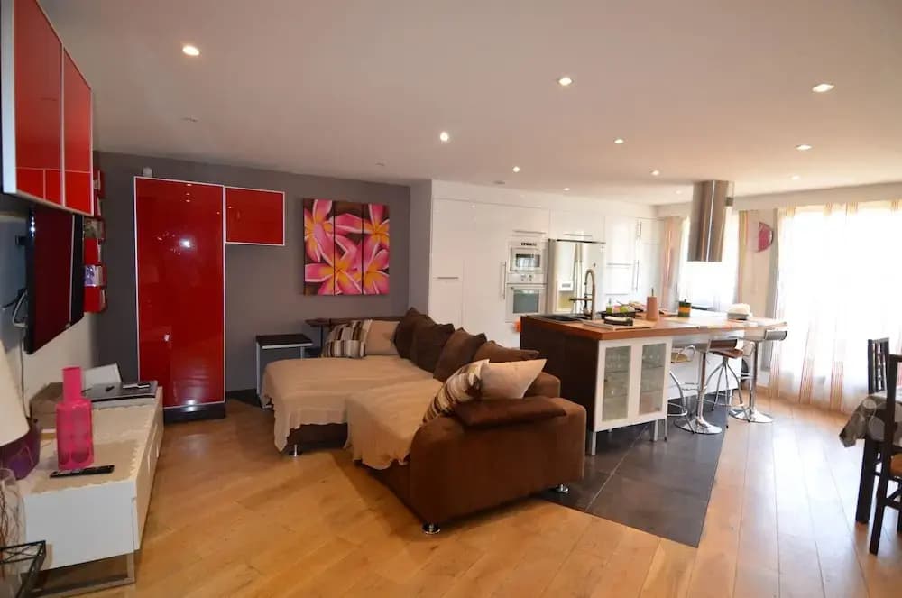 Modern apartment 6 persons with Jacuzzi in Nice Downtown - photo 2